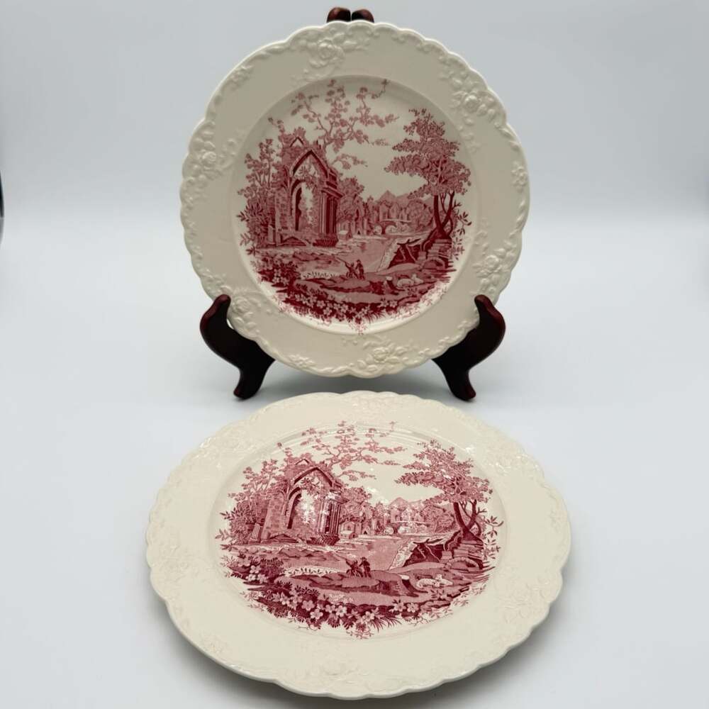 Taylor Smith Taylor English Abbey Plate, 6 1/8", Red